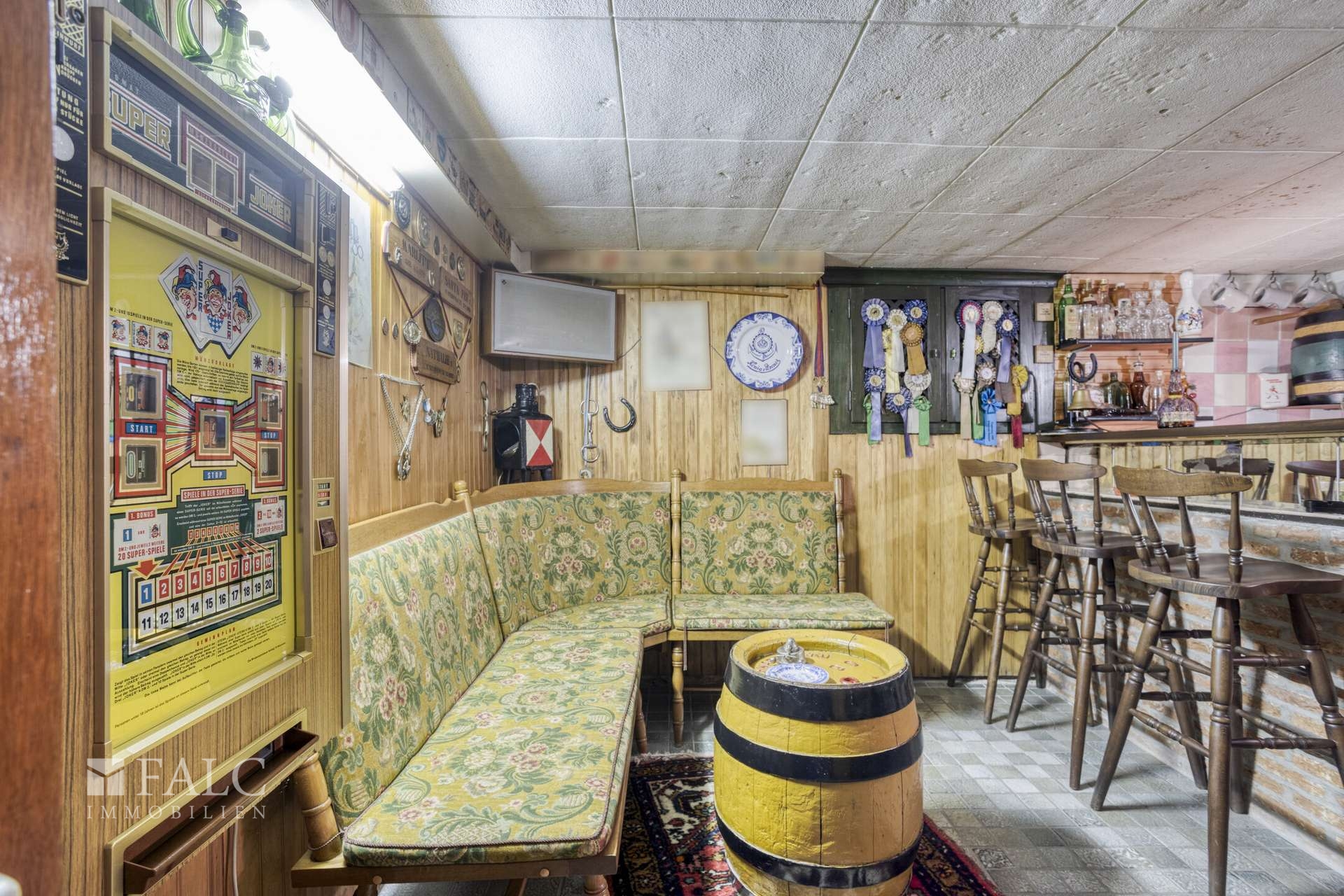 Bar im UG